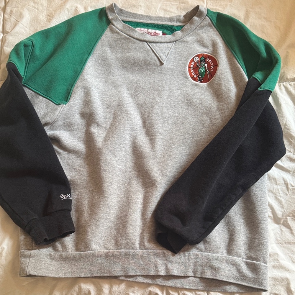 Mitchell & Ness Green and Gray Hardwood Classics Sweatshirt